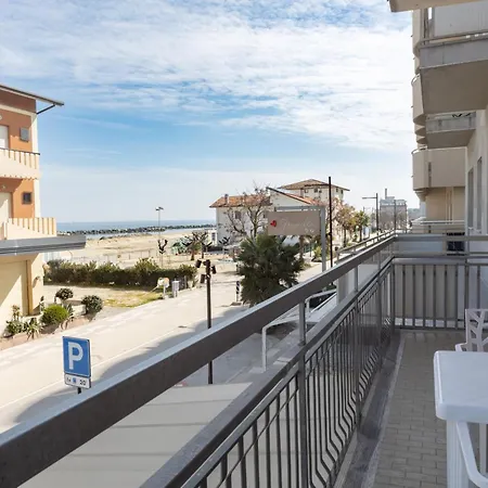 Fronte Mare 60 Rimini