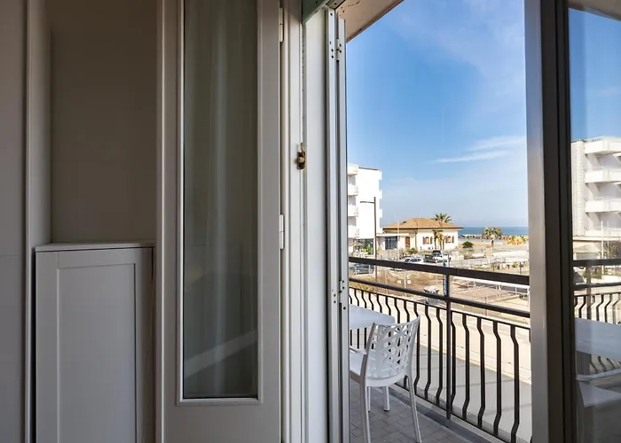 Lejlighed Fronte Mare 60 *