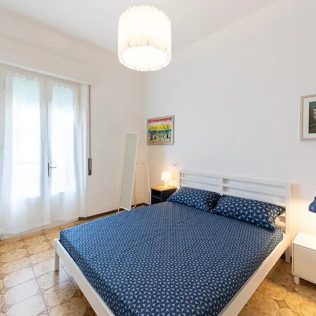 Fronte Mare 60 * Rimini