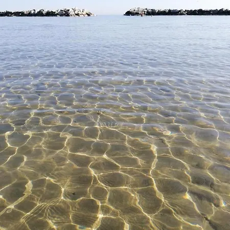 Fronte Mare 60 Апартаменты *