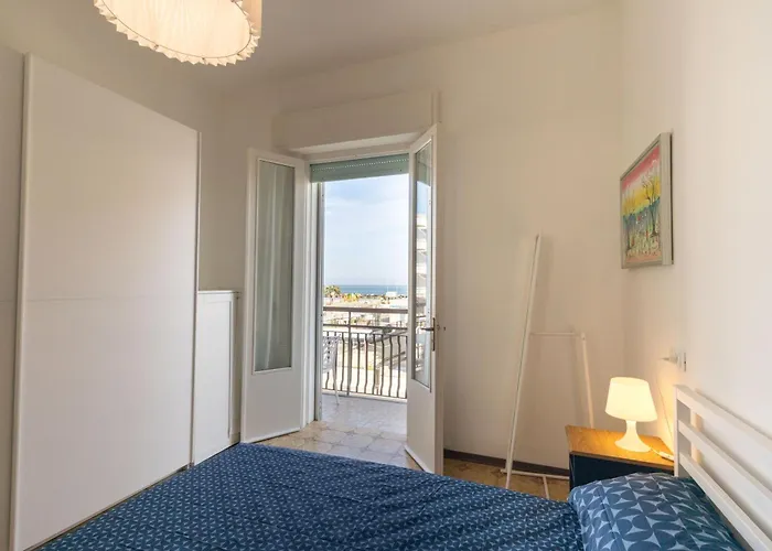 Appartamento Fronte Mare 60 Rimini